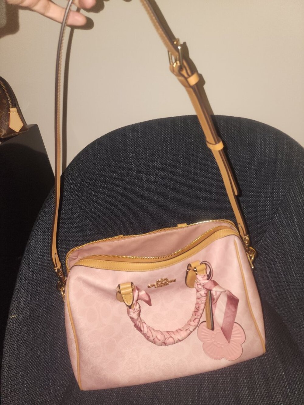 Coach Outlet Rowan Large Satchel Bag In Signature Canvas With Charms - Picture 4 of 10